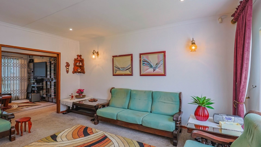 4 Bedroom Property for Sale in Protea Park North West
